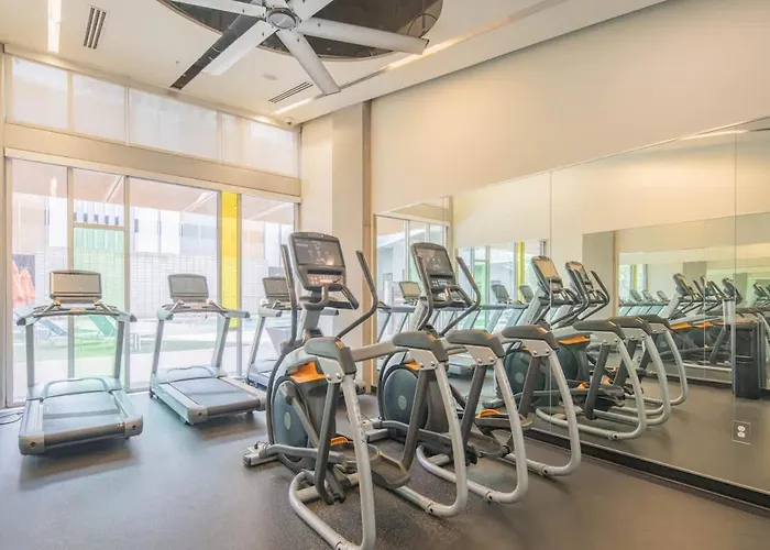 Phx Downtown Pool Gym Free Parking Wd Apartment
