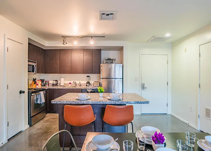 Apartment Phx Downtown Pool Gym Free Parking Wd Phoenix