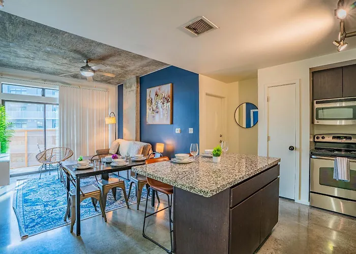 Phx Downtown Pool Gym Free Parking Wd Apartment Phoenix