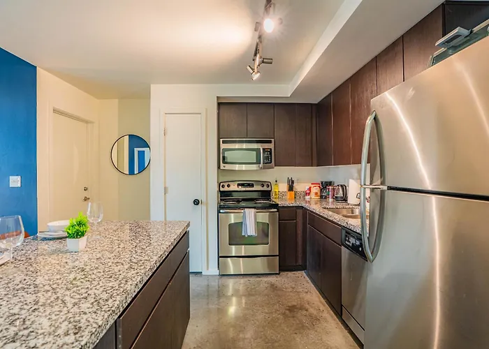 Apartment Phx Downtown Pool Gym Free Parking Wd Phoenix