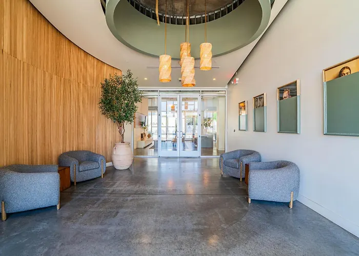 Apartment Phx Downtown Pool Gym Free Parking Wd *